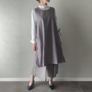 チュニック ワンピ コードレース エプロン グレー