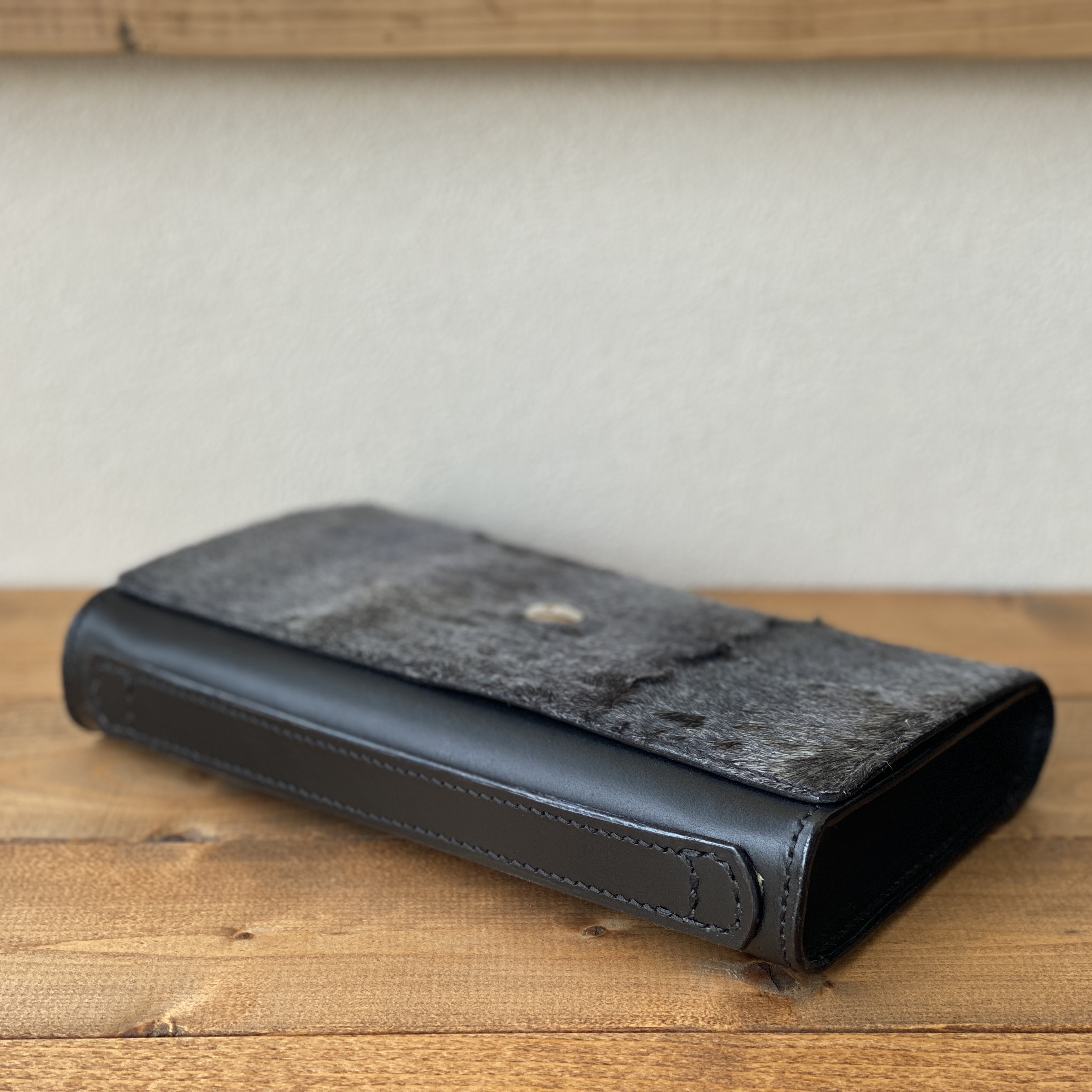 オシャレ☆クラッチ バッグ ハラコ 持ち手バンド付き