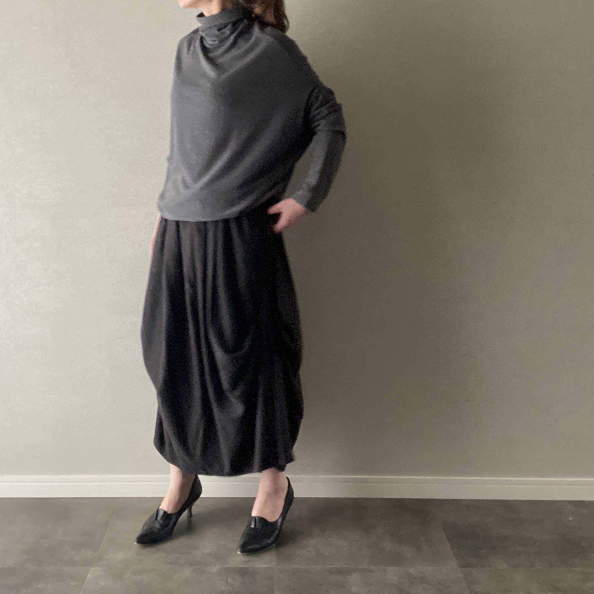 カットソー ハイネック ドレープ グレー フリーサイズ 【020524】